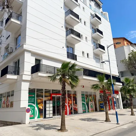 Appartamento In Durres By The Golem (Tirana)